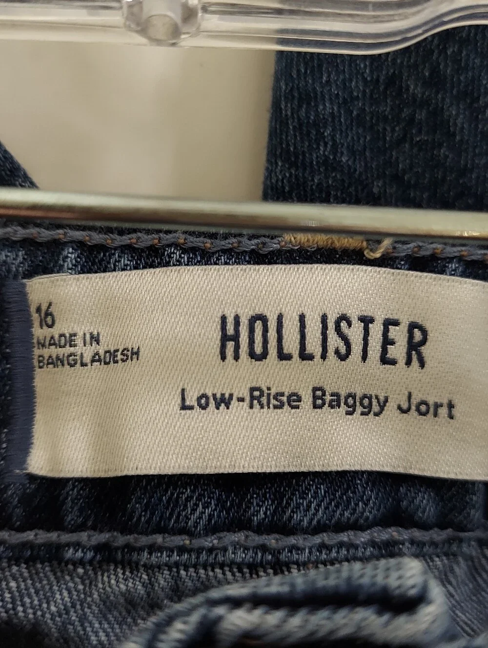 HOLLISTER Low Rise Baggy Fit Raw Hem Blue Cotton Jort Women's Size 16 W 33 NWT
